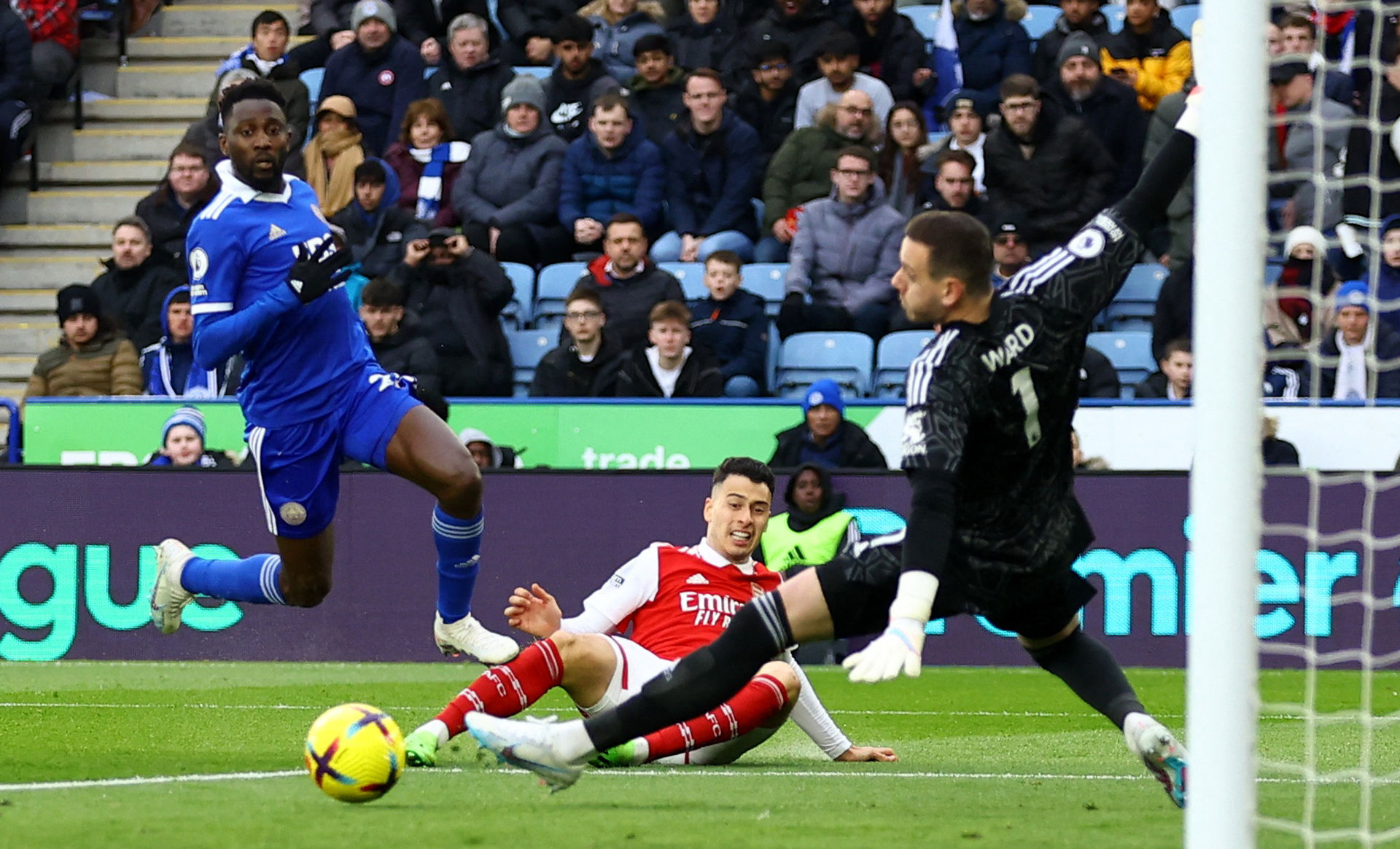 以空场方式 以空场方式