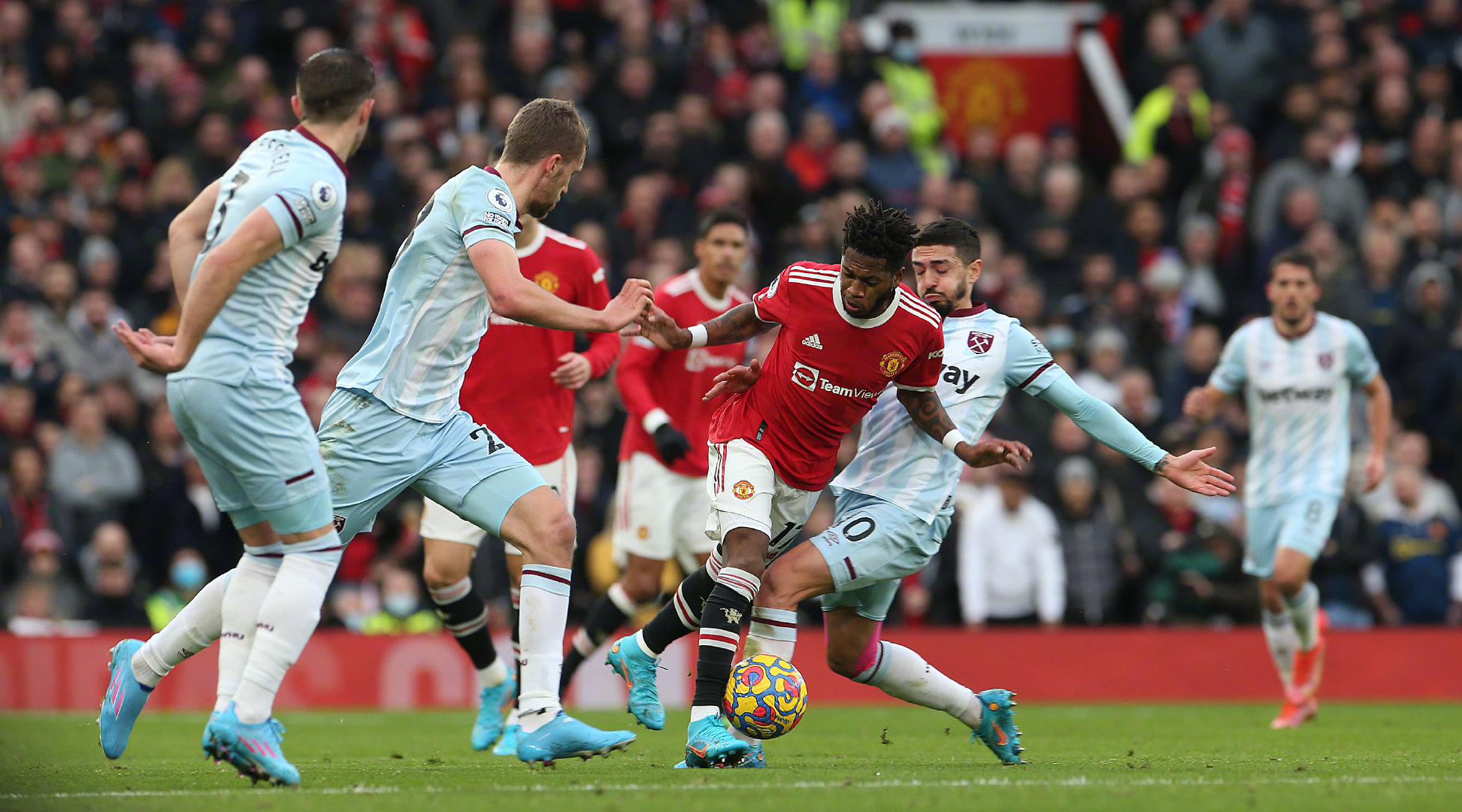 年仅21岁 年仅21岁